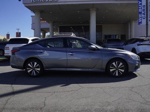 Gun Metallic 2020 Nissan Altima 2.5 SL