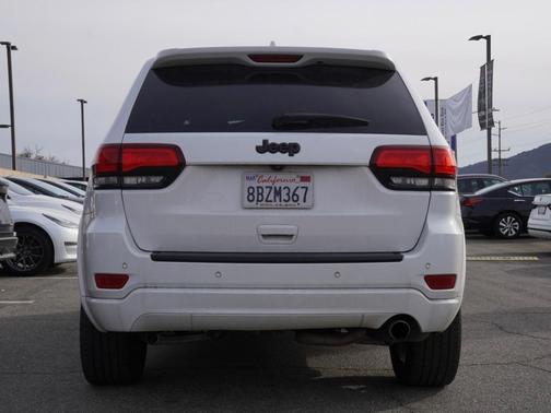 2018 Jeep Grand Cherokee Altitude