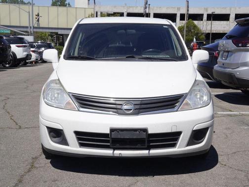 2012 Nissan Versa 1.8 S
