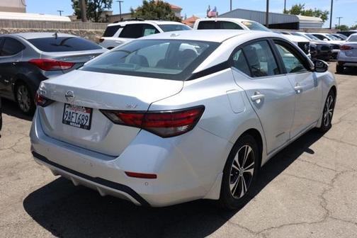 2022 Nissan Sentra SV