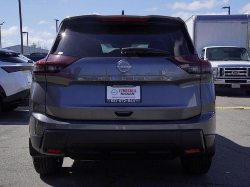 Gun Metallic 2026 Nissan Rogue S