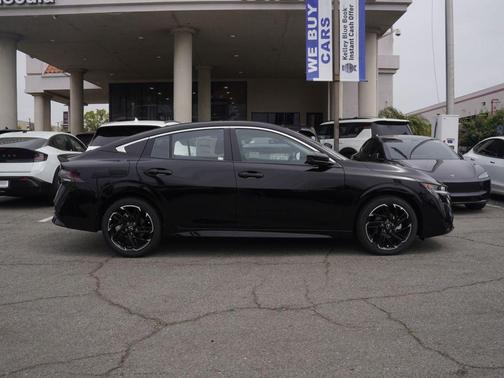 Black 2026 Nissan Sentra SR