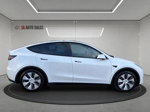 2020 Tesla Model Y Long Range Dual Motor All-Wheel Drive