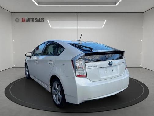 2011 Toyota Prius IV