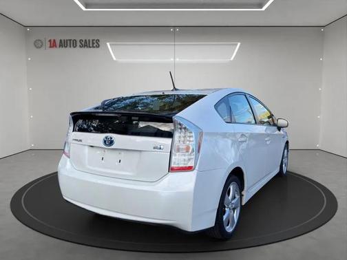 2011 Toyota Prius IV