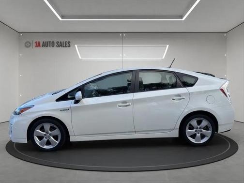 2011 Toyota Prius IV
