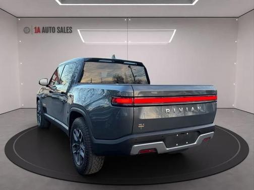 2022 Rivian R1T Launch Edition