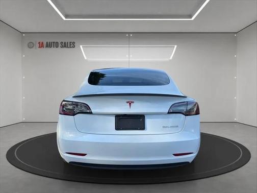 2020 Tesla Model 3 Performance