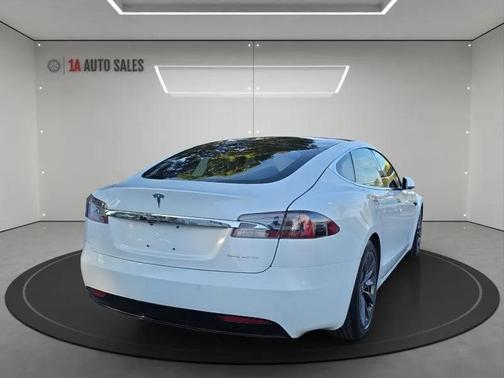 2020 Tesla Model S Long Range Plus