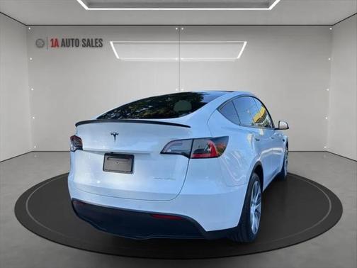 2020 Tesla Model Y Long Range Dual Motor All-Wheel Drive