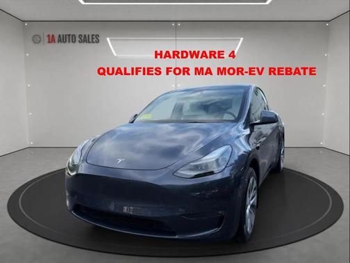 Midnight Silver Metallic 2023 Tesla Model Y Long Range Dual Motor All-Wheel Drive