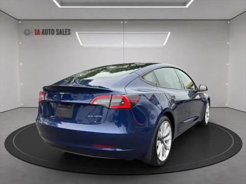 2021 Tesla Model 3 Long Range