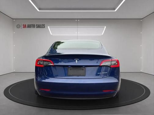 2021 Tesla Model 3 Long Range