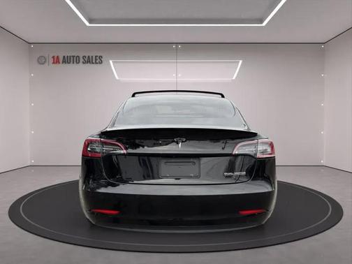 2019 Tesla Model 3 Performance