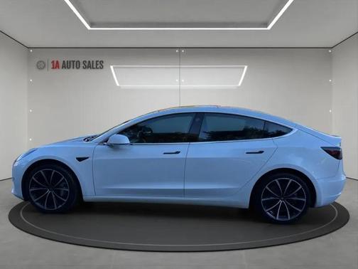2020 Tesla Model 3 Long Range