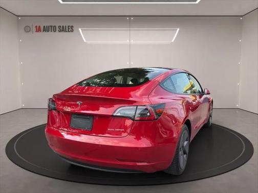 2021 Tesla Model 3 Long Range