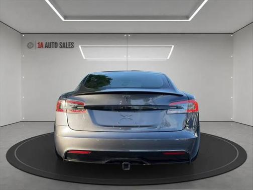 2021 Tesla Model S Long Range