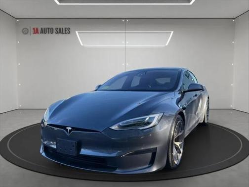 2021 Tesla Model S Long Range