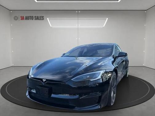 2022 Tesla Model S Base
