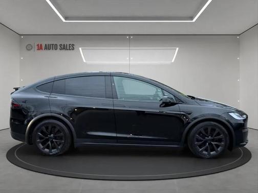2022 Tesla Model X Dual Motor All-Wheel Drive