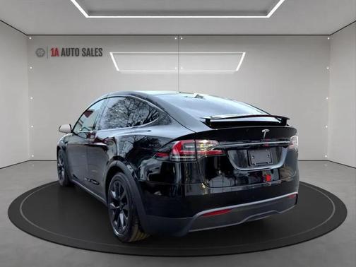 2022 Tesla Model X Dual Motor All-Wheel Drive