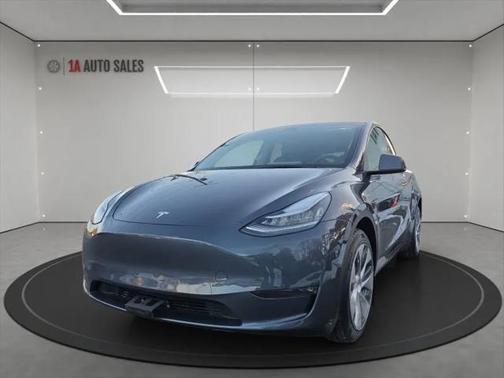2023 Tesla Model Y Long Range Dual Motor All-Wheel Drive