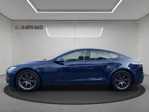 2021 Tesla Model S Long Range