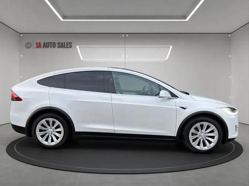 2020 Tesla Model X Long Range Dual Motor All-Wheel Drive
