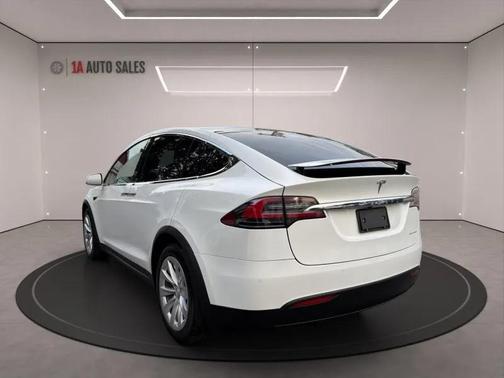 2020 Tesla Model X Long Range Dual Motor All-Wheel Drive