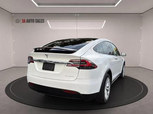 2020 Tesla Model X Long Range Dual Motor All-Wheel Drive