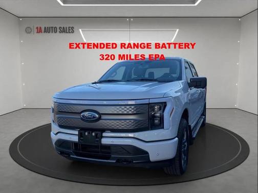 2023 Ford F-150 Lightning XLT