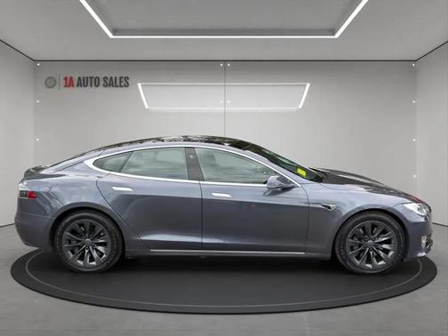 2018 Tesla Model S 100D