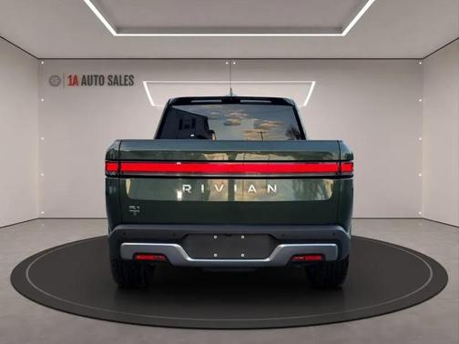 2023 Rivian R1T Adventure Dual Motor Large Pack