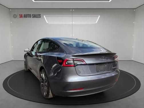 2021 Tesla Model 3 Performance