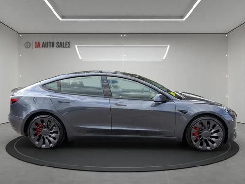 2021 Tesla Model 3 Performance