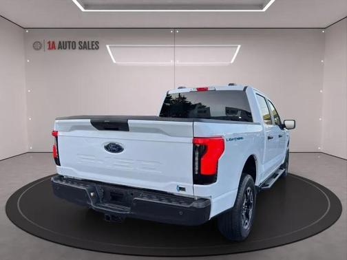 2023 Ford F-150 Lightning Pro