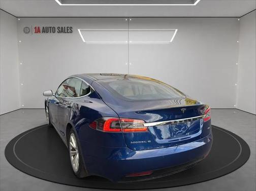 2017 Tesla Model S 75D