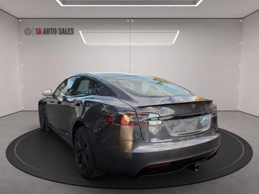 2021 Tesla Model S Long Range