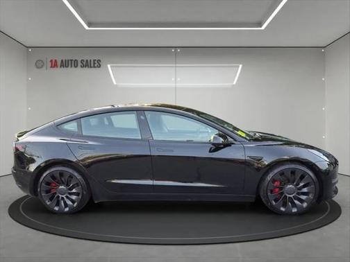2022 Tesla Model 3 Performance