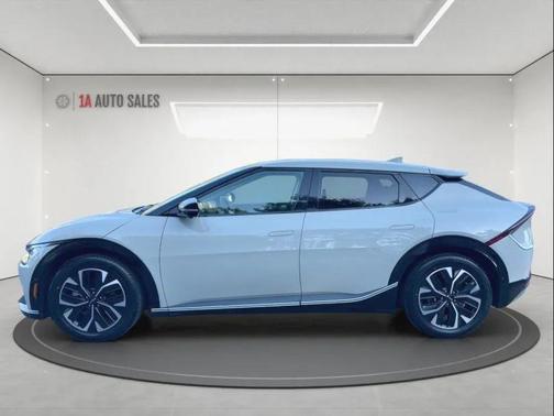 2022 Kia EV6 Wind