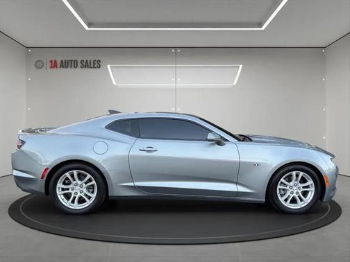 2023 Chevrolet Camaro 1LS