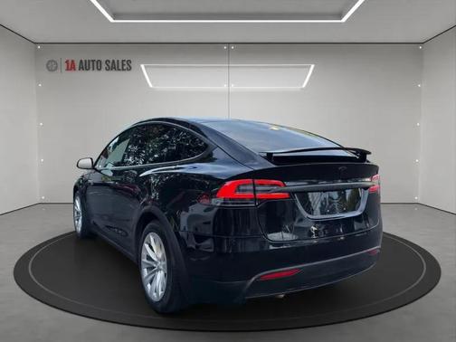2018 Tesla Model X 75D