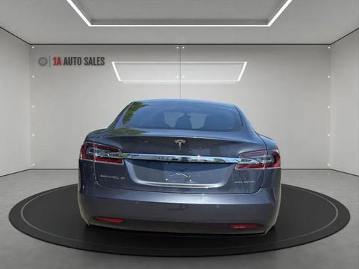Midnight Silver Metallic 2019 Tesla Model S Long Range