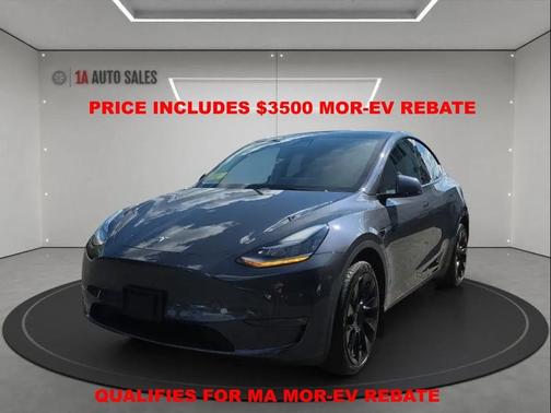 2022 Tesla Model Y Long Range Dual Motor All-Wheel Drive