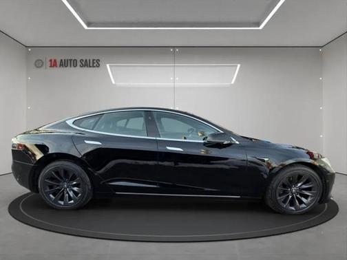 2020 Tesla Model S Long Range Plus