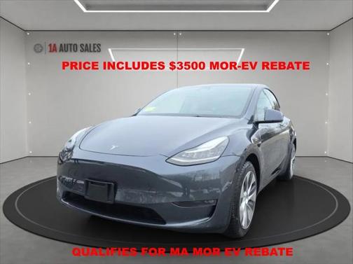 2022 Tesla Model Y Long Range Dual Motor All-Wheel Drive