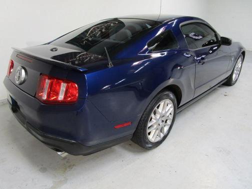 Kona Blue Metallic 2012 Ford Mustang V6 Premium