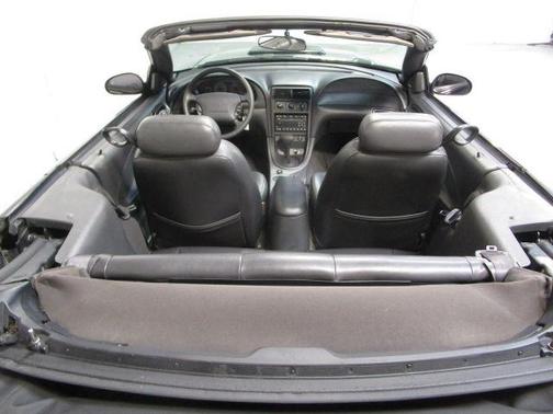 2001 Ford Mustang GT