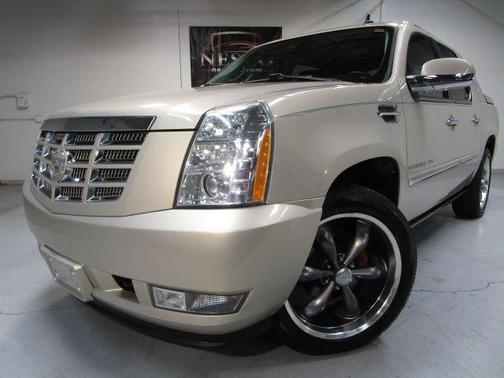 2011 Cadillac Escalade EXT Premium