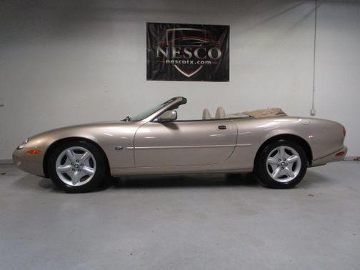 1999 Jaguar XK8 